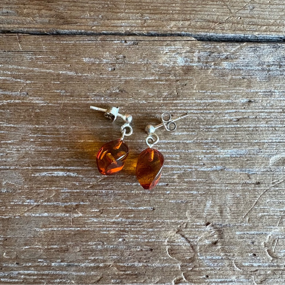Polish Baltic Amber Teardrop Stud Earrings - Silver Posts